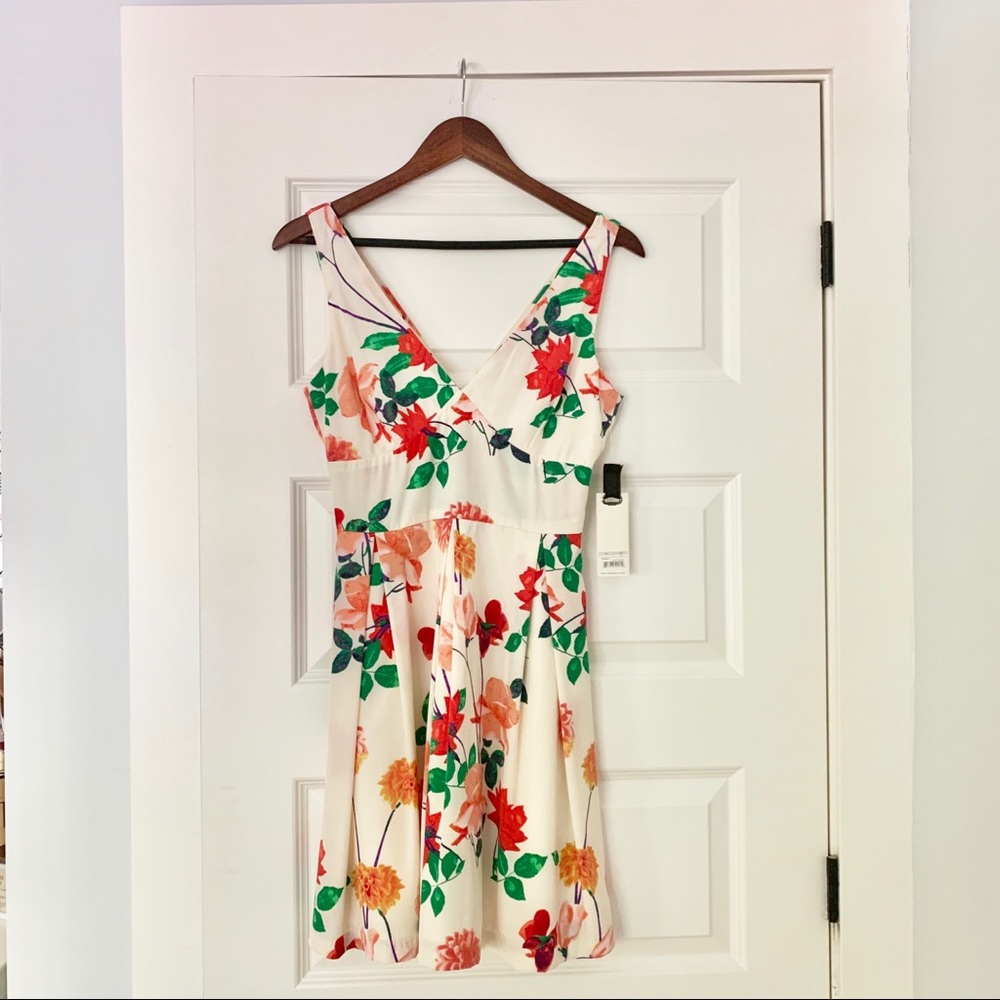 NEW summer dress (PERFECT CONDITION)